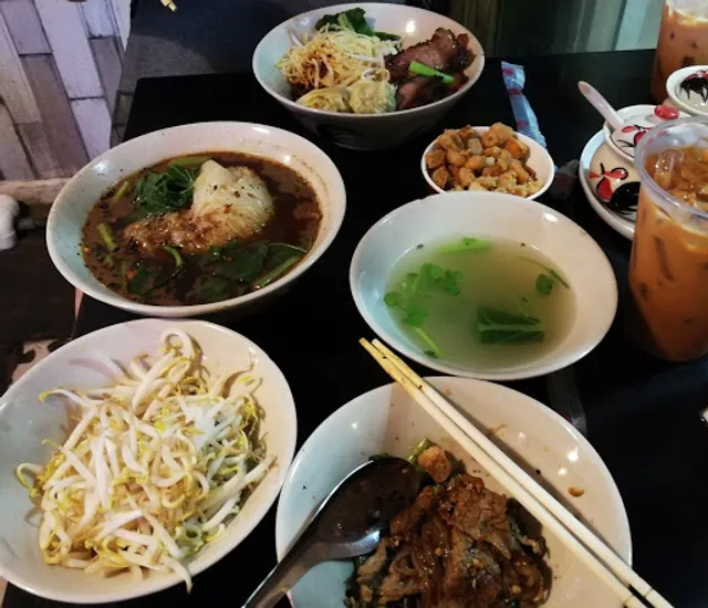 Noodle Cafe - Thai Boat Noodle