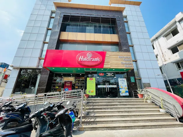 Haldiram's - Moti Nagar