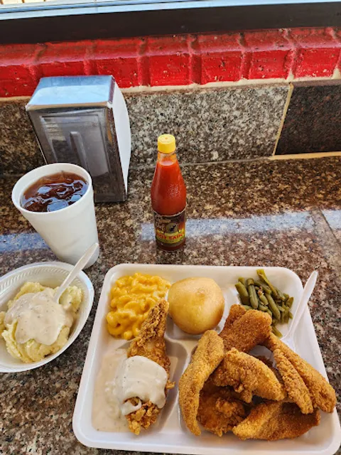 Hartz Chicken Buffet