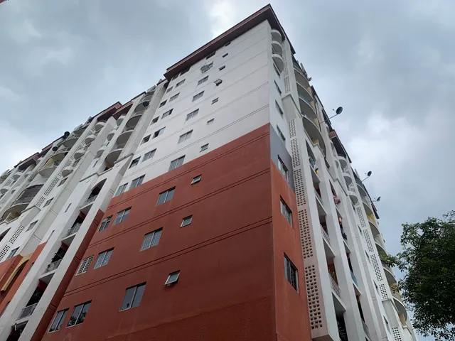 Ketumbar Hill Condominium