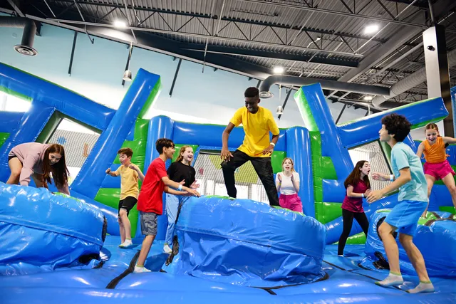 The Bubble Jump Park - Vaughan