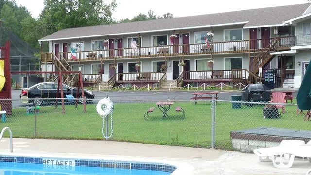 Legacy Inn