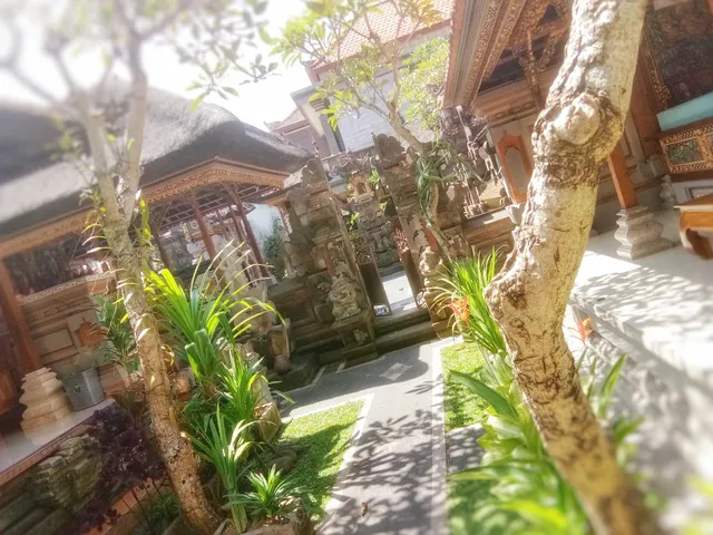 Mira Family Homestay