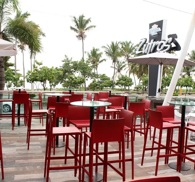 Zutros Steak Bar & Lounge