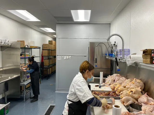 El Pollotote Pollo Fresco