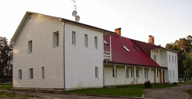 Vinden , SIA, Viesnica