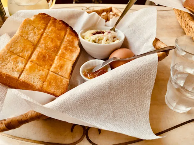 カリス カフェ 名古屋