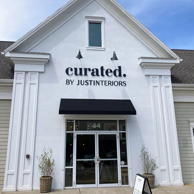 curated. by JUSTINTERIORS