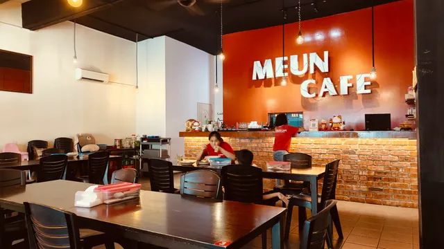 Meun Cafe