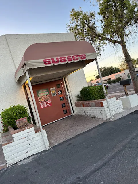 Susie's Mexican Cafe and Lounge