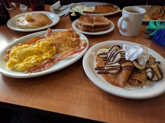 Loaded Cafe - Long Beach