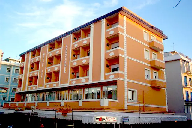 Hotel Alexander Resort