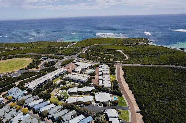 Margaret River Beach Houses - The Break