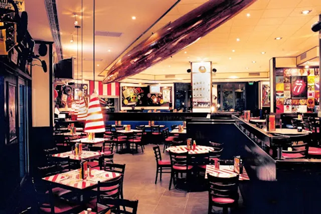 TGI Fridays™ Αμπελόκηποι