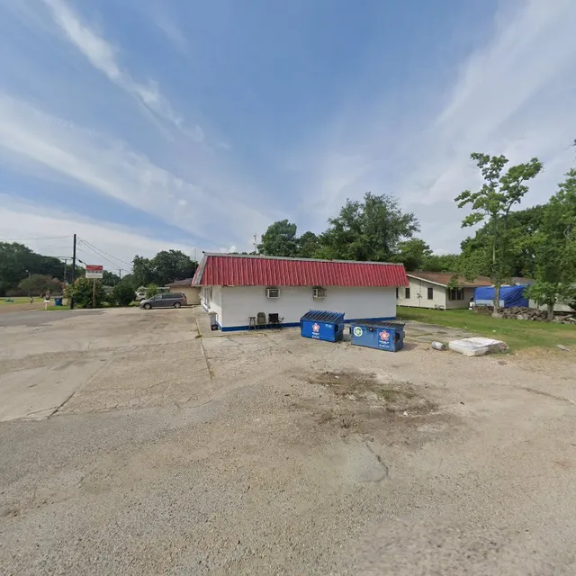 D & T Groceries & Liquor