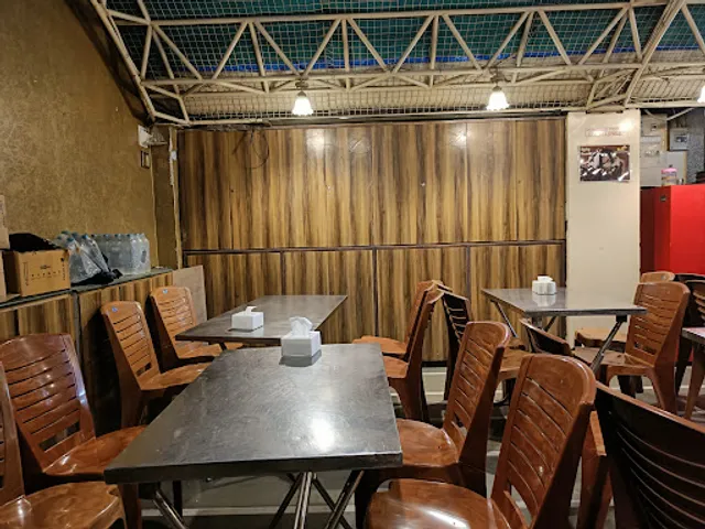 Ruchi Veg Restaurant, Goregaon