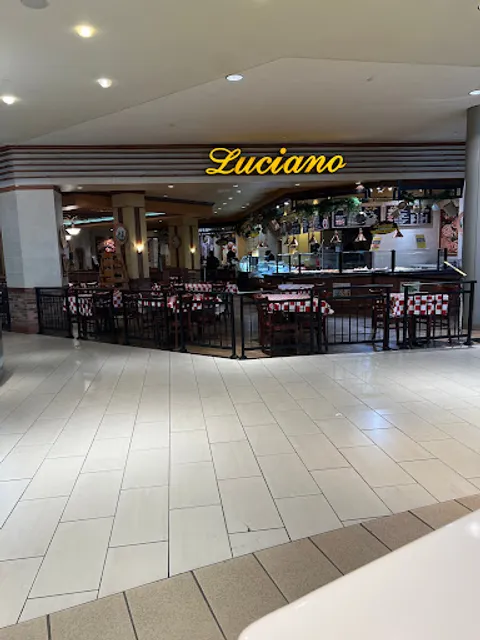 Luciano Family Pizzeria
