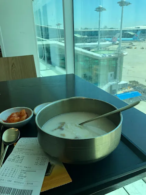 Ourhome Foodieum Food court