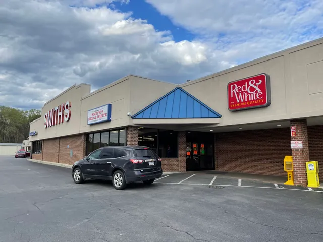 Smith's Red & White