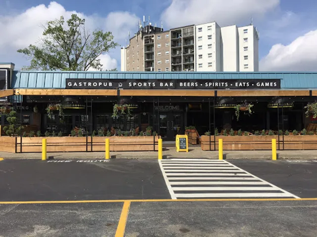 Parks & Rec Gastropub Sports Bar