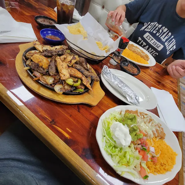 El Paso Mexican Grill - Pontchartrain