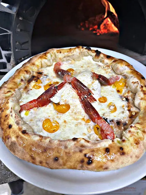 LIEVITUM Neapolitan pizza