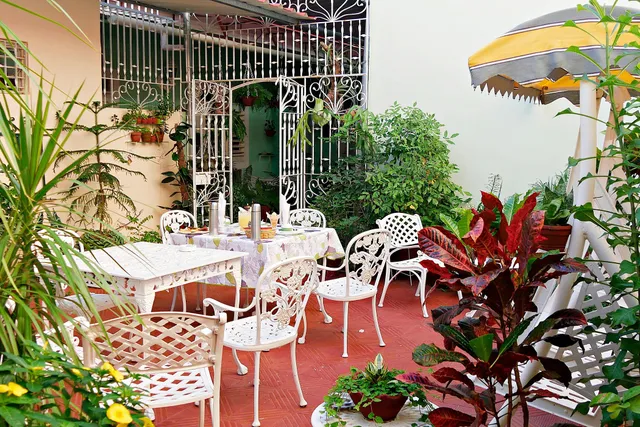 Beny and Roberto Hostel