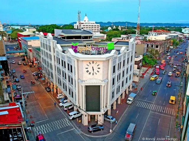 Goldberry Lite Hotel Iloilo