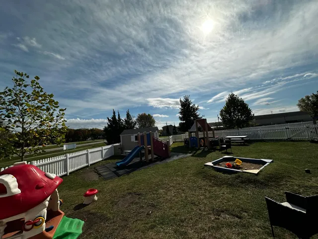 Kids Kampus University