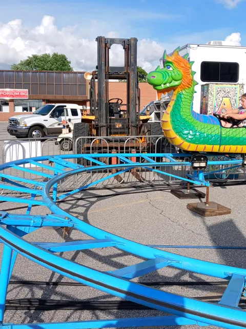 Churchman Hill Plaza