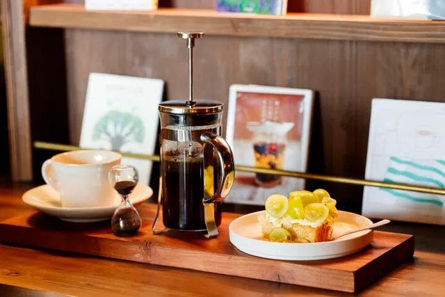 ホンのジカン-Silent Book Cafe-