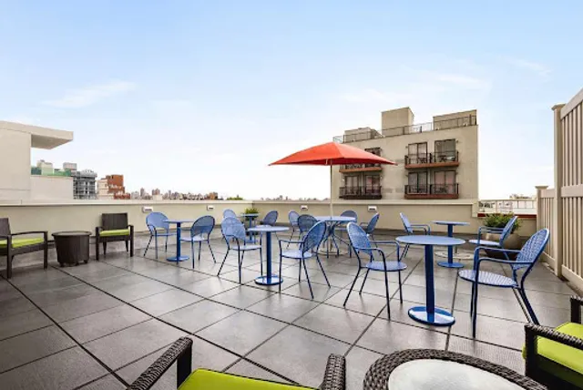 Home2 Suites by Hilton New York Long Island City/ Manhattan View, NY