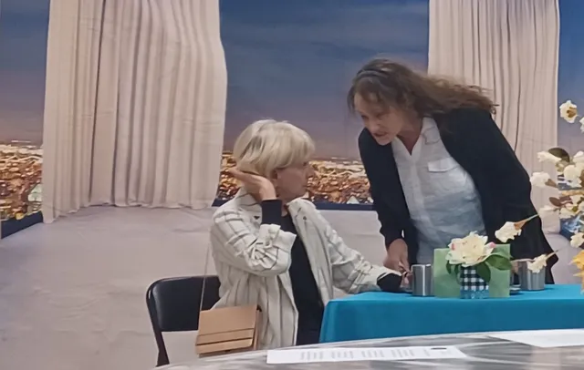 Standing Ovation Theatre