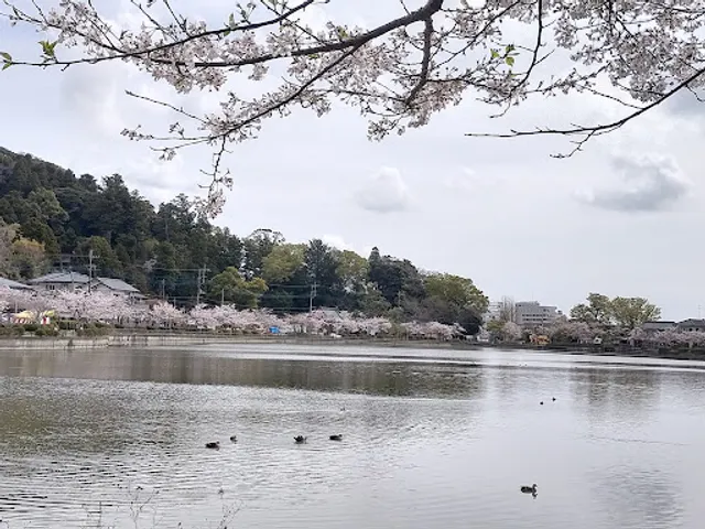 Hakkaku Lake