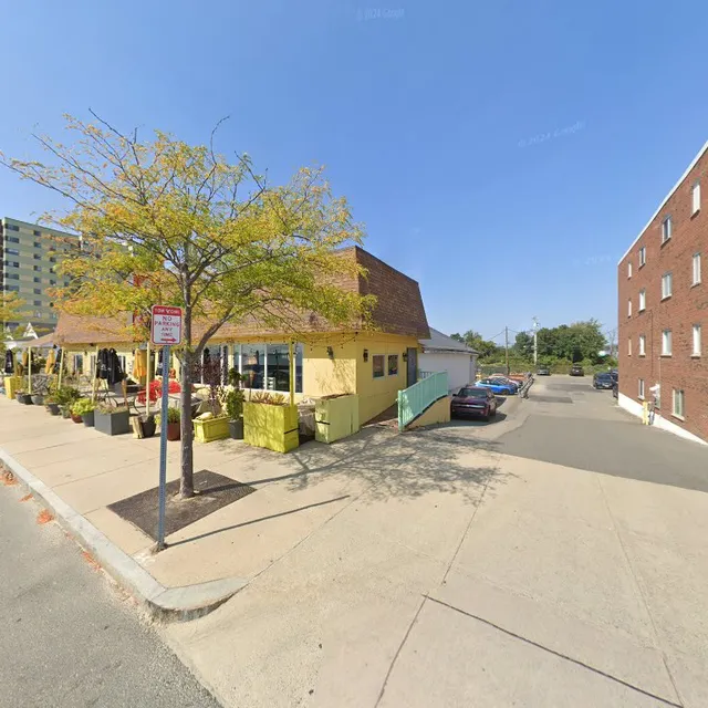 Floramo's on Revere Beach