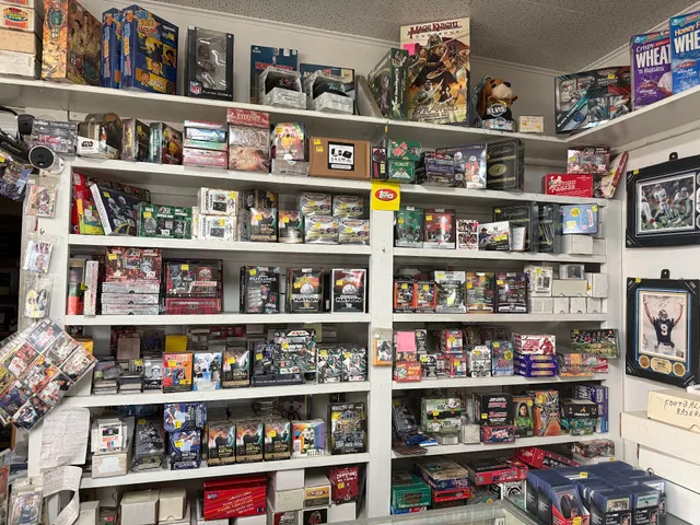 C/TNT Cards & Collectibles