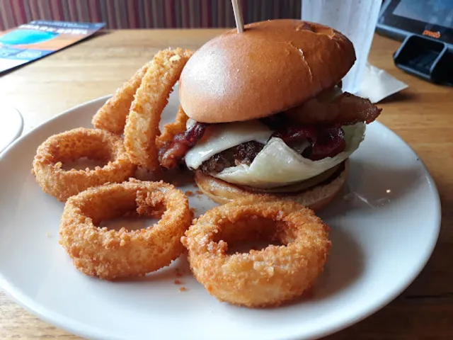 Applebee's Grill + Bar