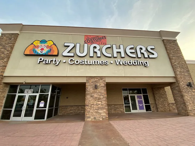 ZURCHERS Party + Costumes + Wedding