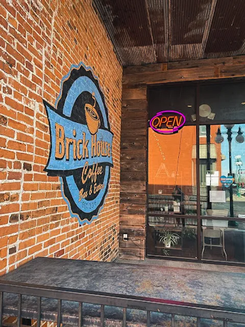 Brick House Coffee Bar & Eatery
