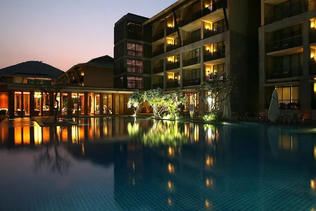 Sanya Royal Garden Resort Hotel