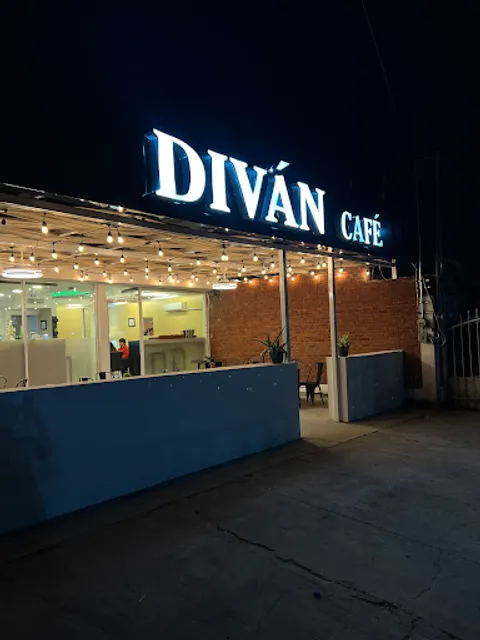 Diván Café