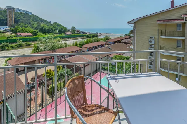 Пансионат Черноморье