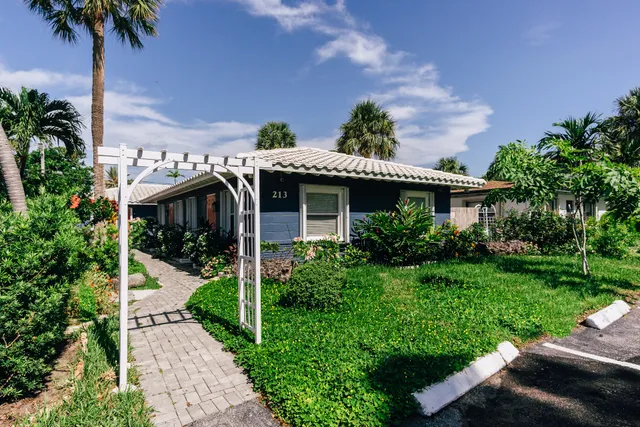 Pompano Beach Villas