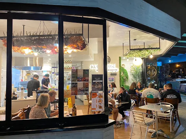 Mahanakhon Thai Street Kitchen