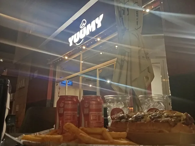 Yuúmy – Philly Cheesesteaks & Burgers en Córdoba
