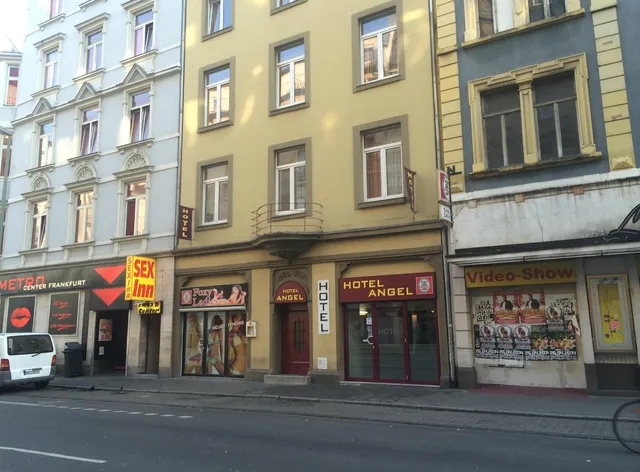 Angel Hotel