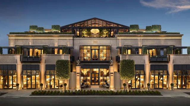 RH Columbus | The Gallery at Easton Town Center