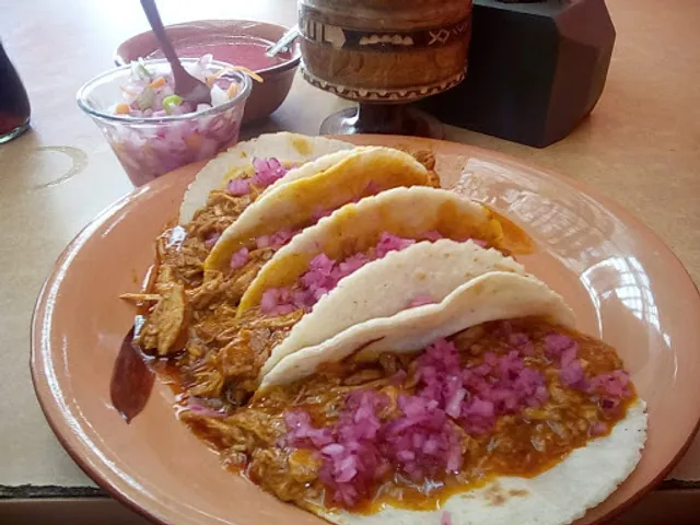 Antojitos yucatecos