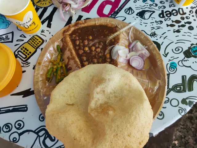 Shankar Chole Bhature