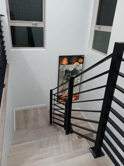 Hollywood Homes Minutes to Everything Spacious AND Free Parking